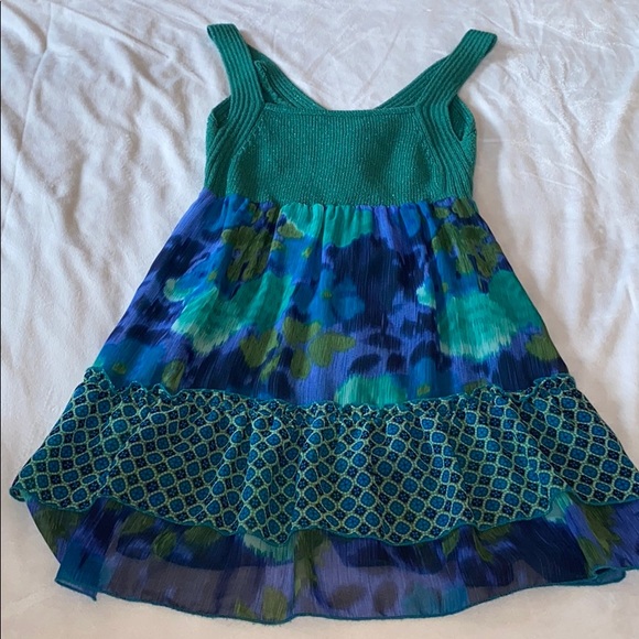 Dress - Picture 6 of 6